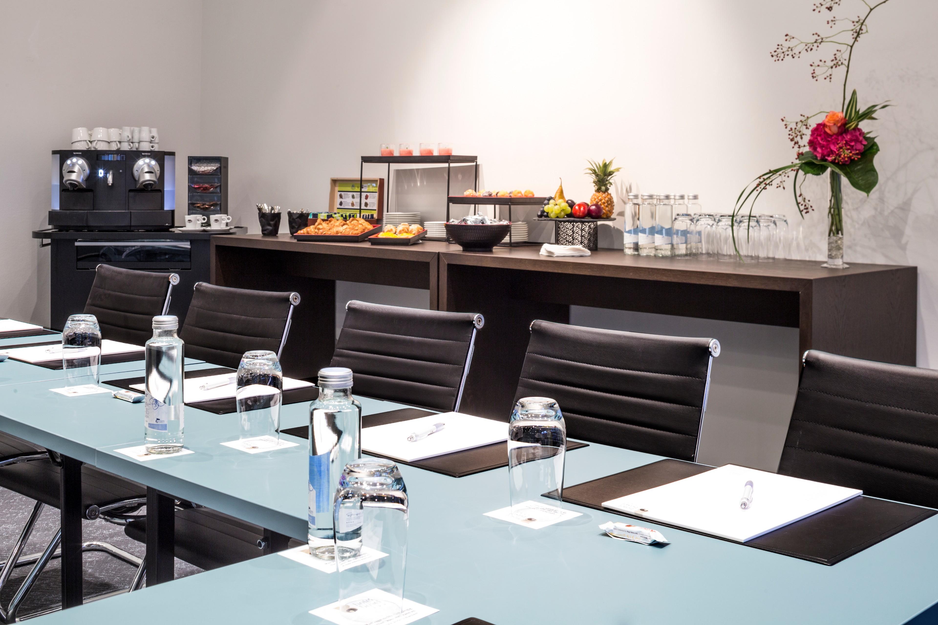 Hotel Basel - Da Wohnen, Wo Basel Lebt! Εξωτερικό φωτογραφία